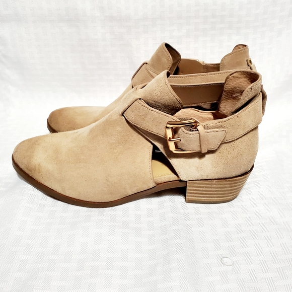 MICHAEL KORS Mercer Buckled Khaki Suede Leather Ankle Boots Size 7 - Picture 4 of 16